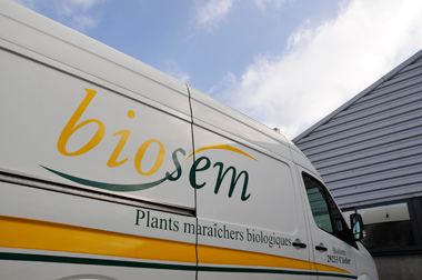 Livraison des plants maraîchers Biosem